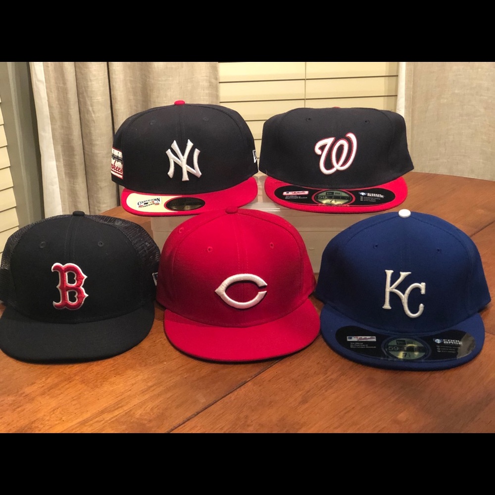Baseball cap bundle (4 caps). KC cap removed
